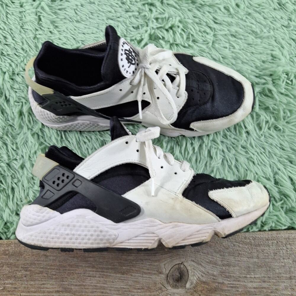 Size 11.5 - Nike Air Huarache OG Orca